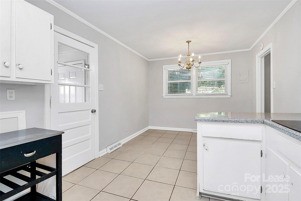 228 Seneca Place - Photo 17