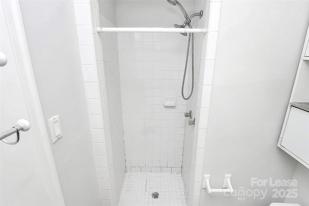 228 Seneca Place - Photo 22