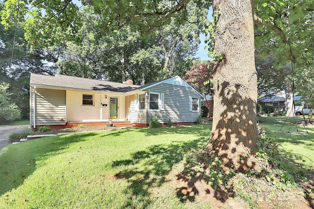 228 Seneca Place - Photo 2