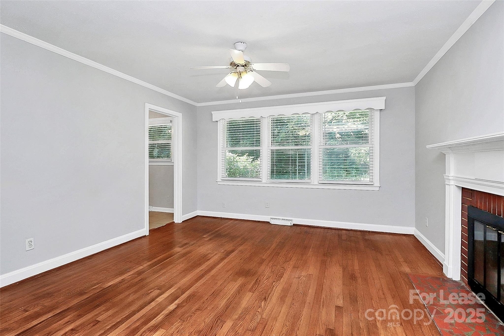 228 Seneca Place - Photo 8
