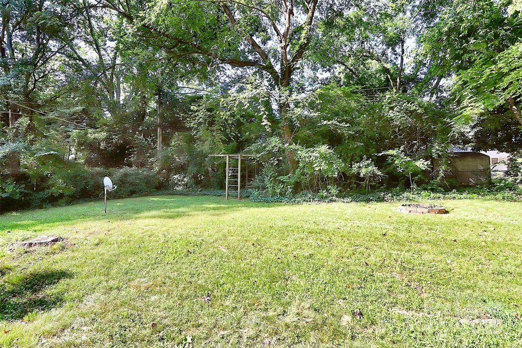 228 Seneca Place - Photo 33