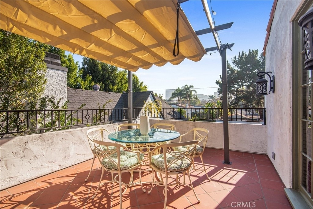 8246 4th Street - Photo 12