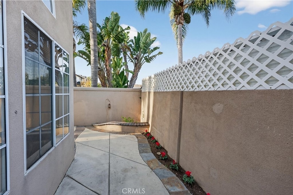 152 Terraza Court - Photo 33