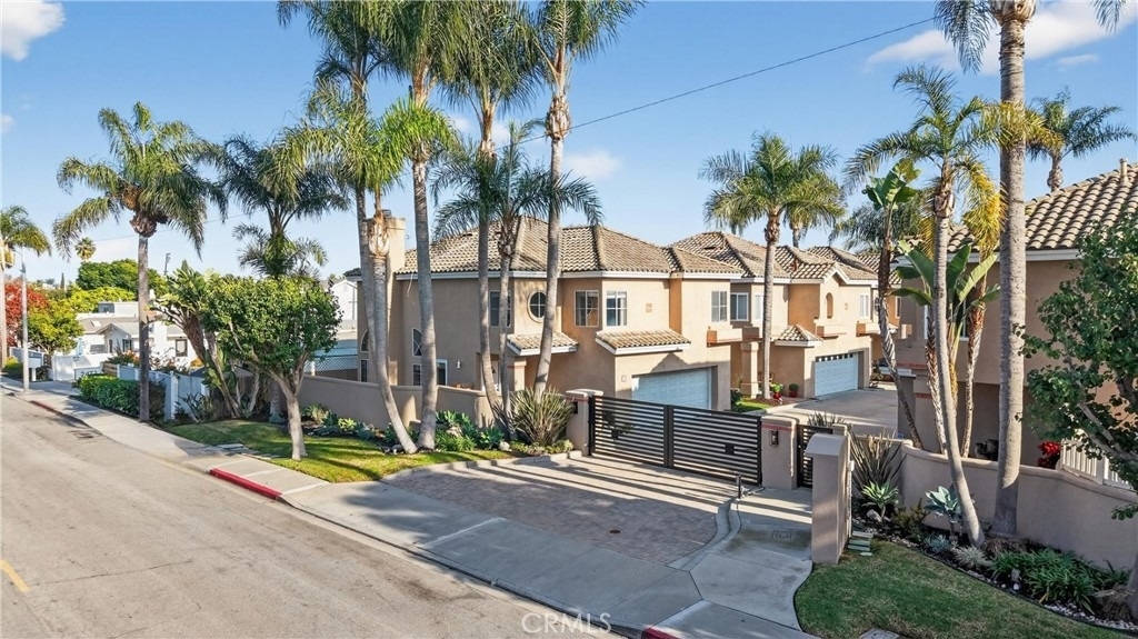 152 Terraza Court - Photo 1
