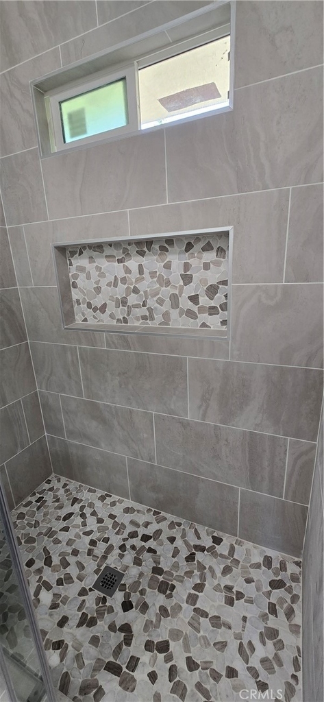 1428 E 54th - Photo 6