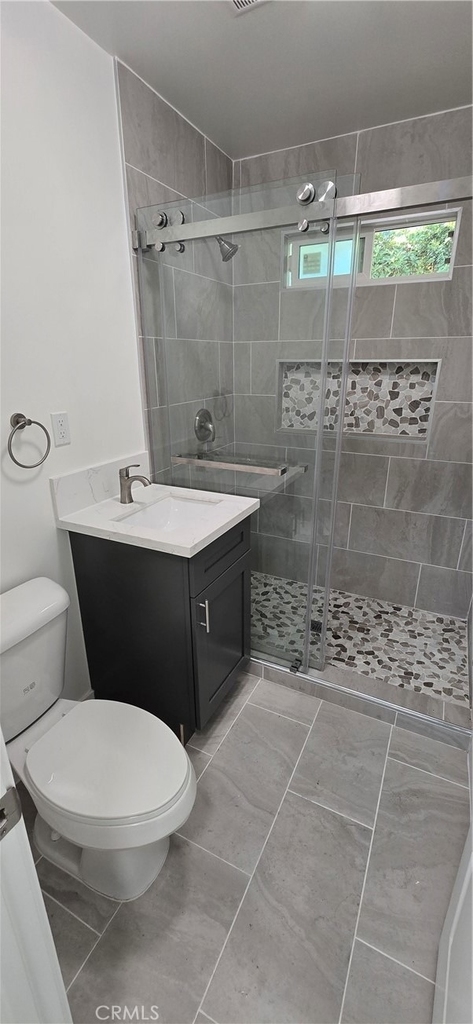1428 E 54th - Photo 5