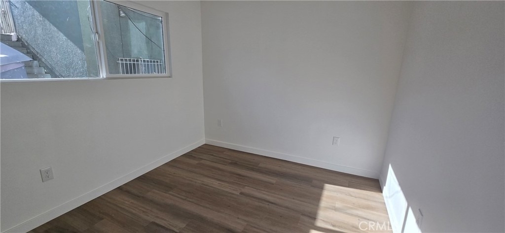 1428 E 54th - Photo 16
