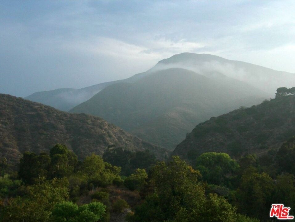 272 N Topanga - Photo 23