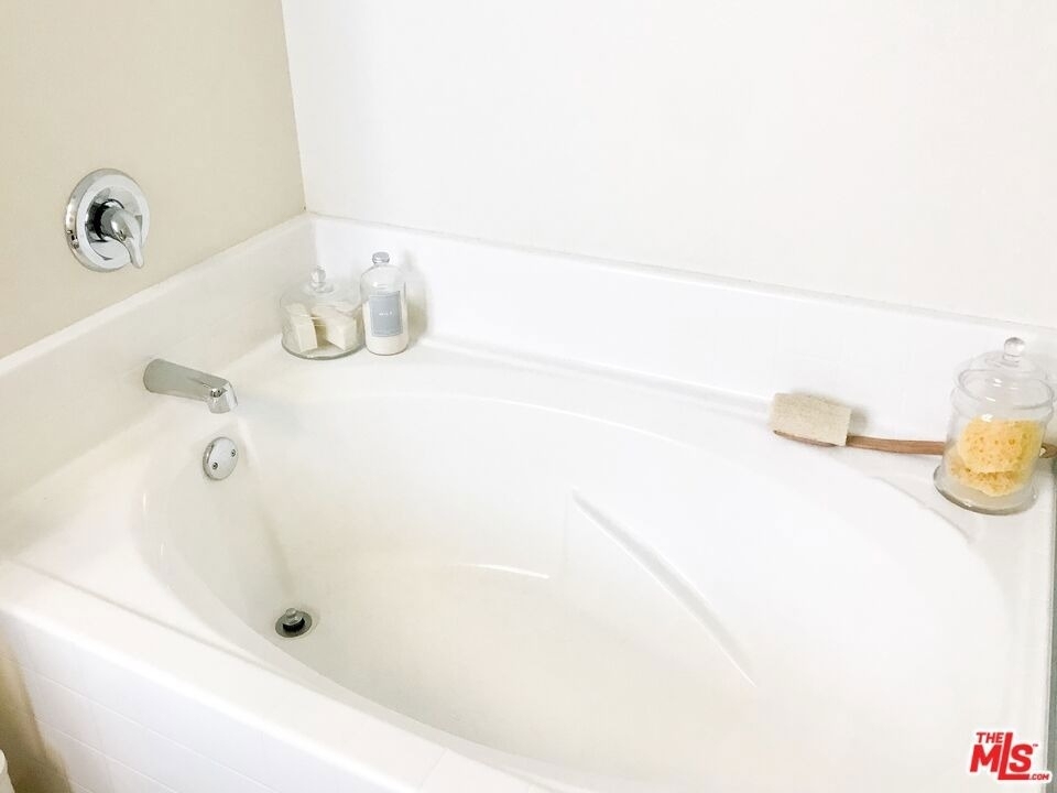 1241 5th Street - Photo 13
