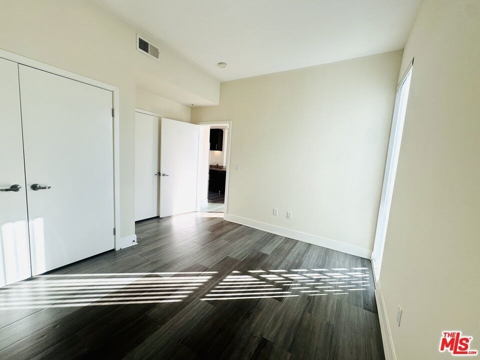 1241 5th Street - Photo 11
