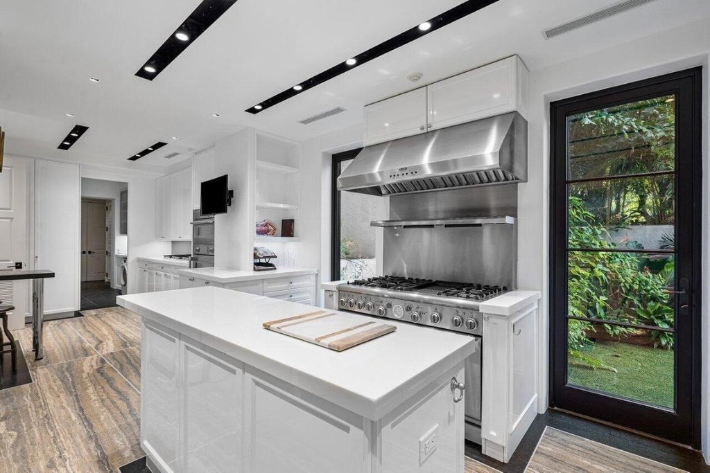12 Lagomar Road - Photo 5