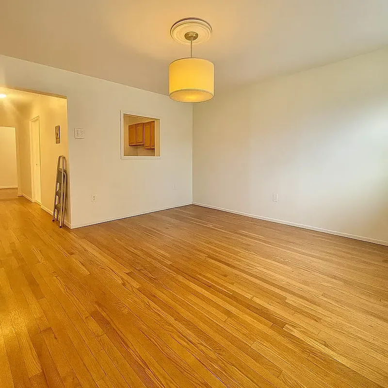 668 4th Avenue - Photo 1