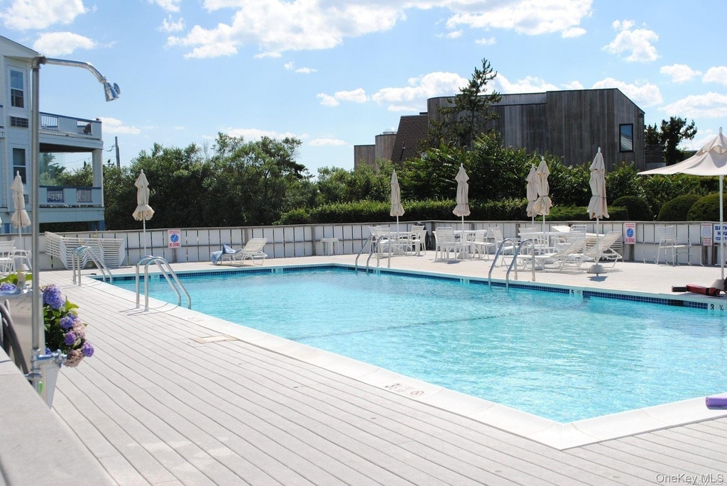 250 Dune Road - Photo 12