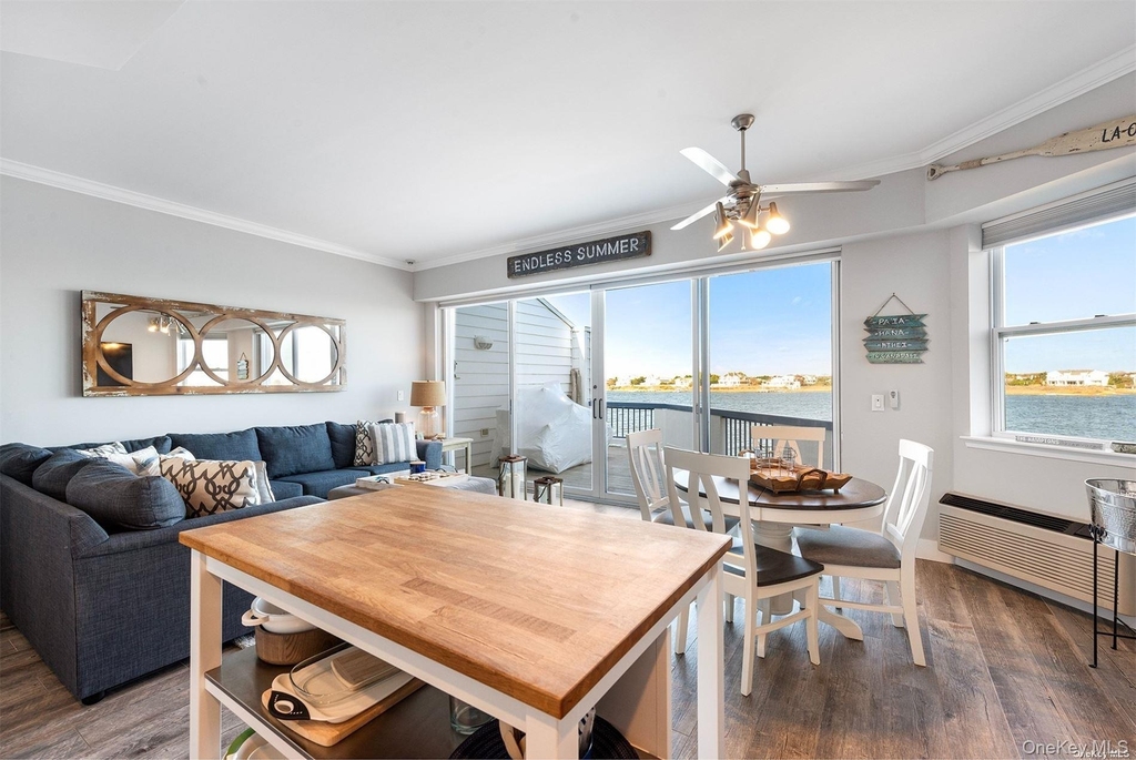 250 Dune Road - Photo 5