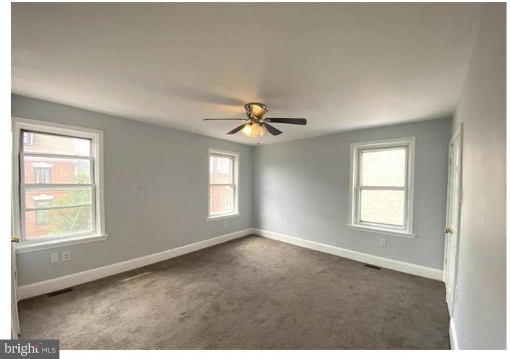 775 S Front Street - Photo 3