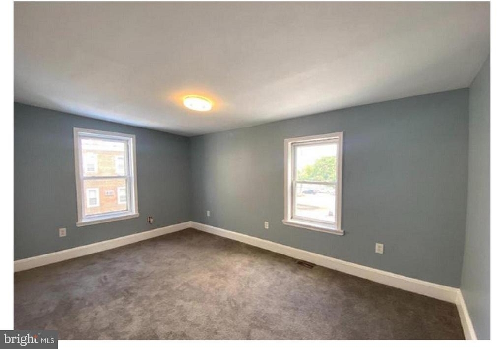 775 S Front Street - Photo 4