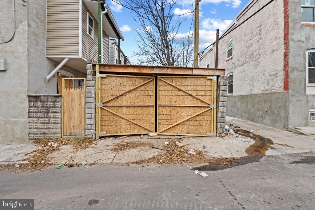 1918 E Lafayette Avenue - Photo 28