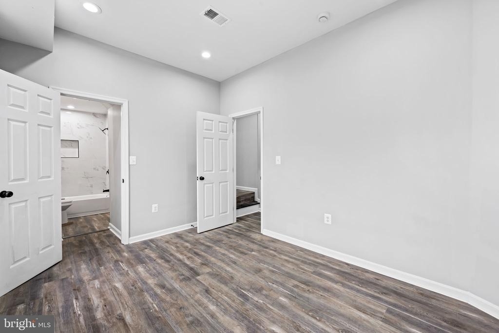 1918 E Lafayette Avenue - Photo 5
