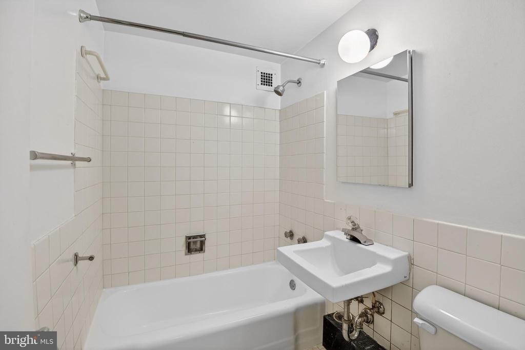 1301 Delaware Avenue Sw - Photo 17