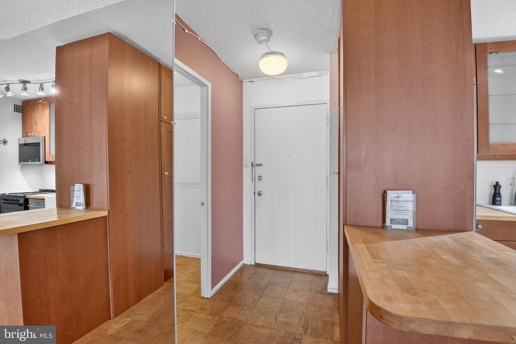 1301 Delaware Avenue Sw - Photo 6