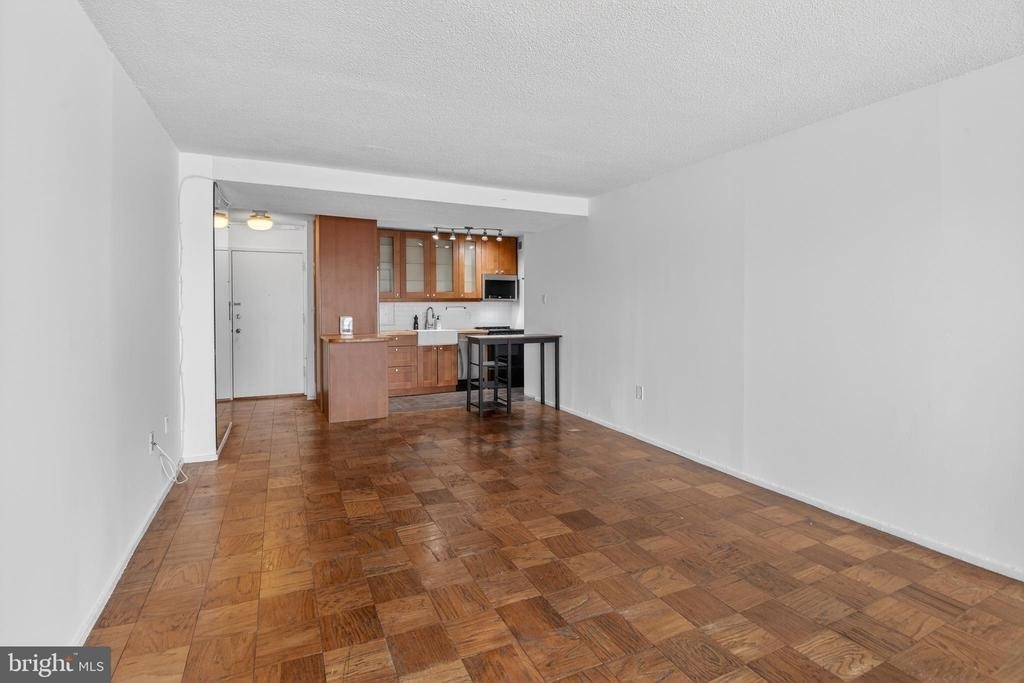 1301 Delaware Avenue Sw - Photo 8