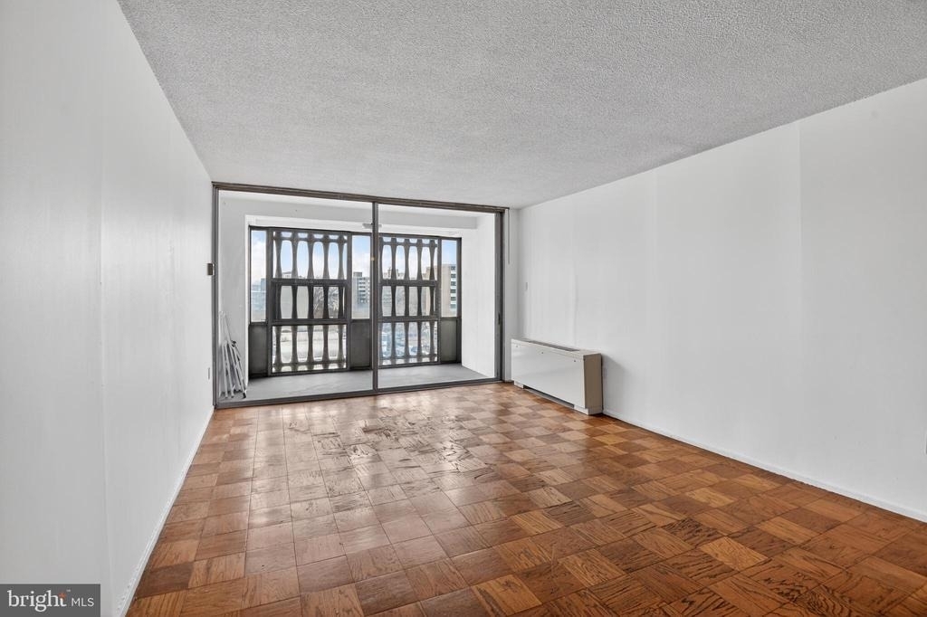 1301 Delaware Avenue Sw - Photo 5