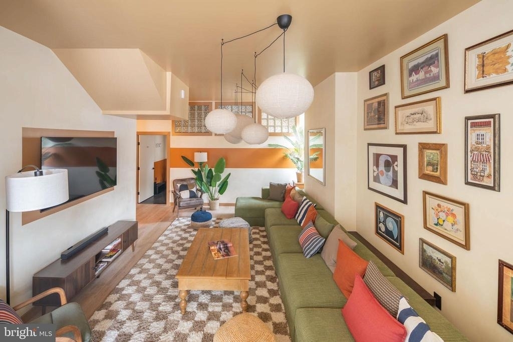 2021 4th Street Nw - Photo 4