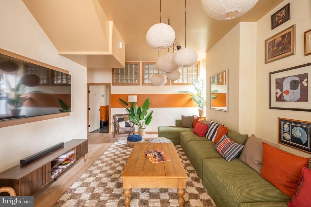 2021 4th Street Nw - Photo 5
