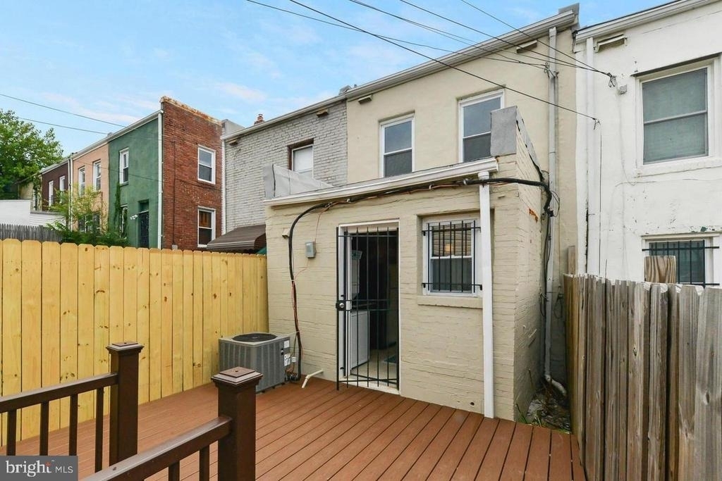 1648 L Street Ne - Photo 22