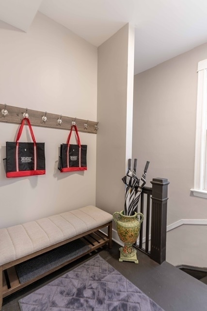 3049 N Avers Avenue - Photo 18