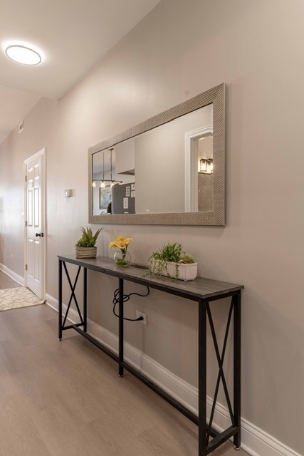 3049 N Avers Avenue - Photo 19