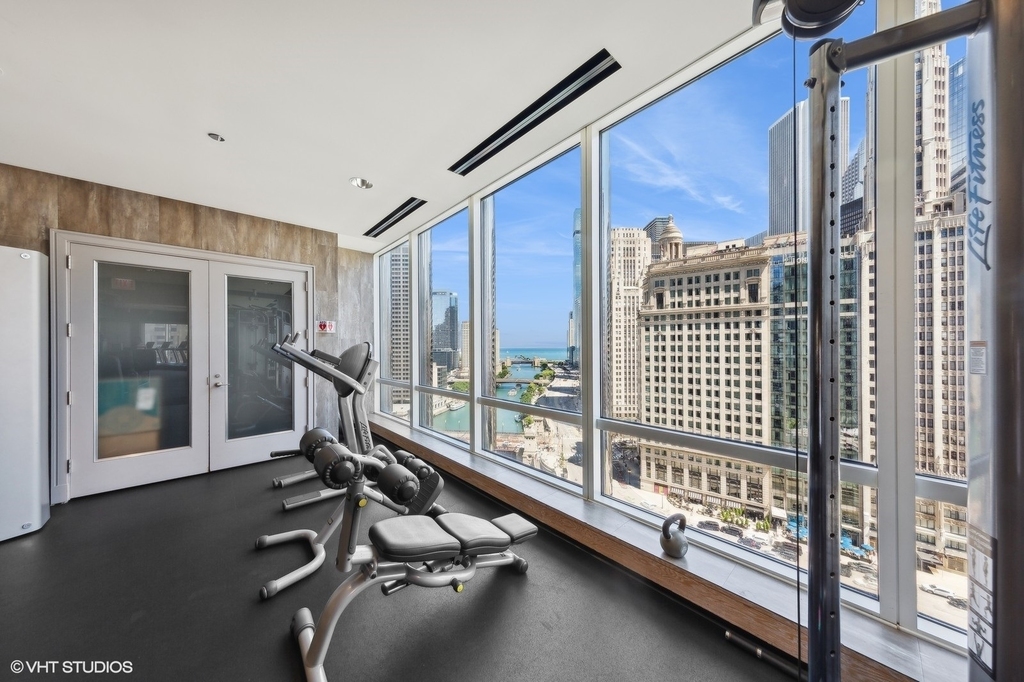 401 N Wabash Avenue - Photo 16