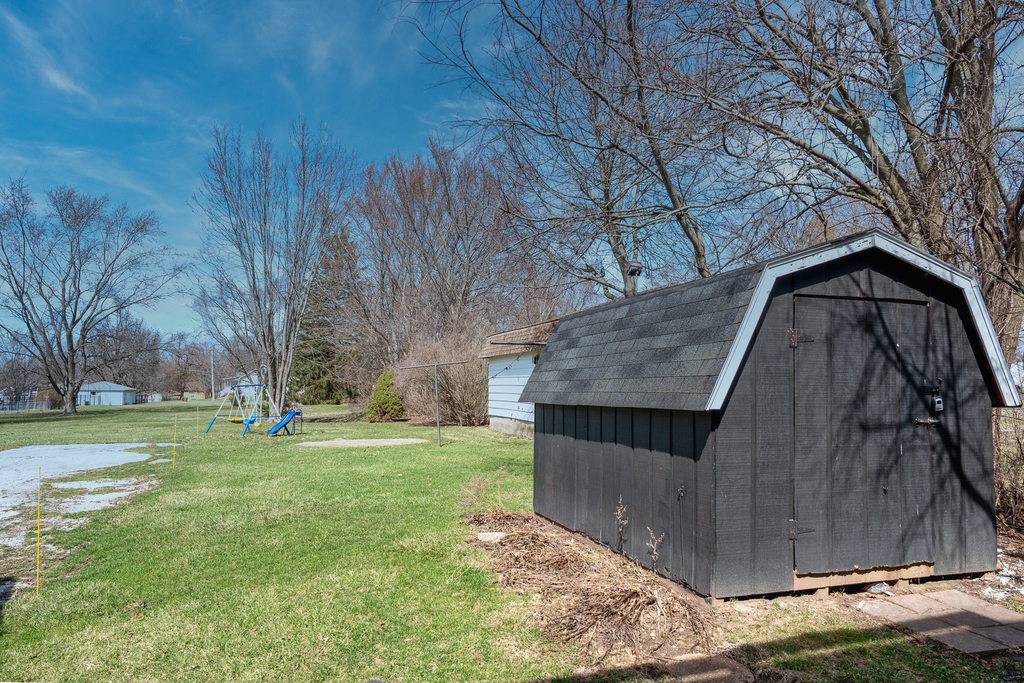 8342 W Lincoln Highway - Photo 10