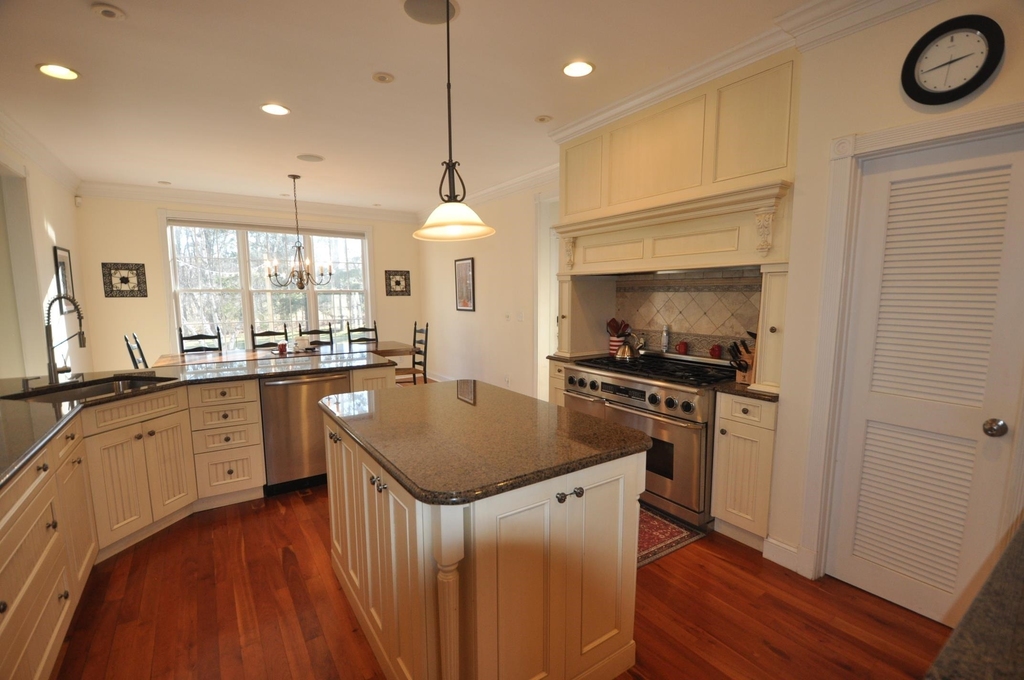 163 Taconic - Photo 8