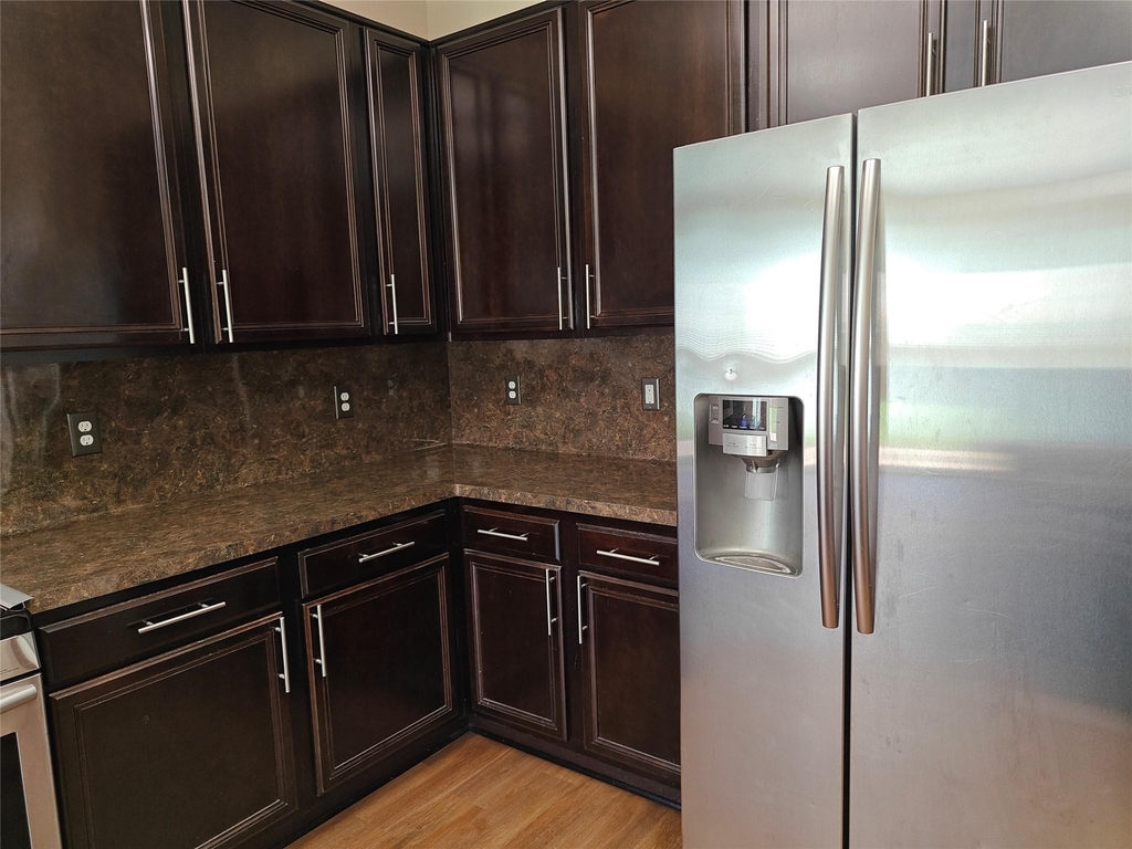 7915 Moss Springs Ct Court - Photo 14