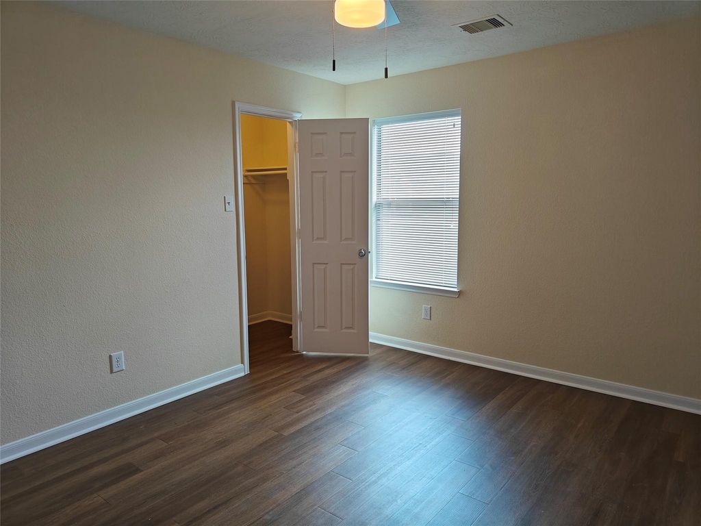 7915 Moss Springs Ct Court - Photo 39