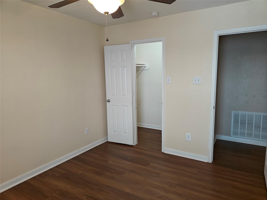 7915 Moss Springs Ct Court - Photo 37