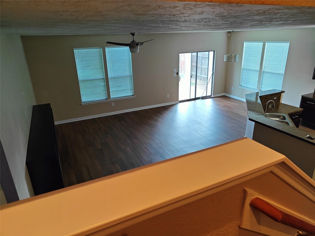 7915 Moss Springs Ct Court - Photo 44