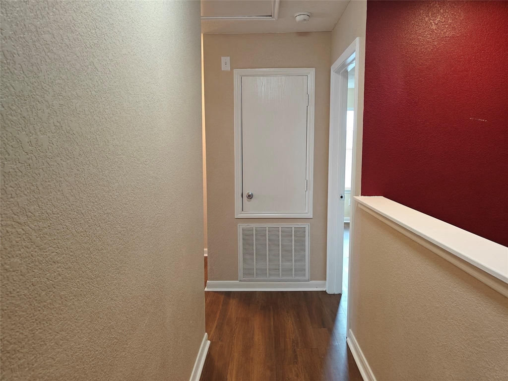7915 Moss Springs Ct Court - Photo 32