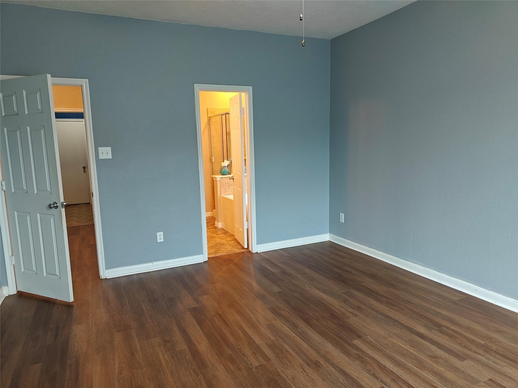 7915 Moss Springs Ct Court - Photo 18