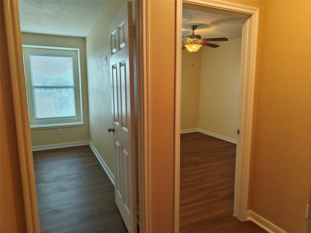 7915 Moss Springs Ct Court - Photo 33