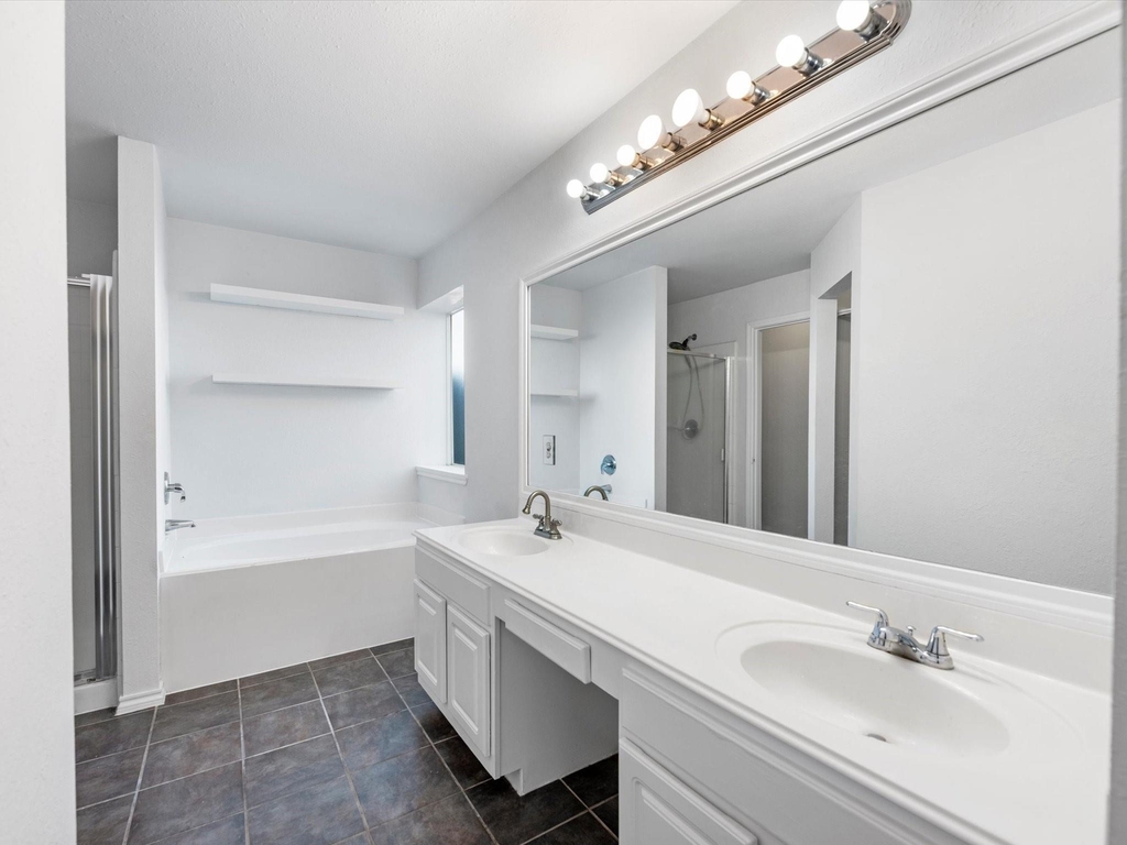 14306 Spring Marsh Court - Photo 18
