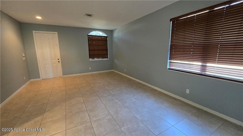 9907 E Verona Circle - Photo 3