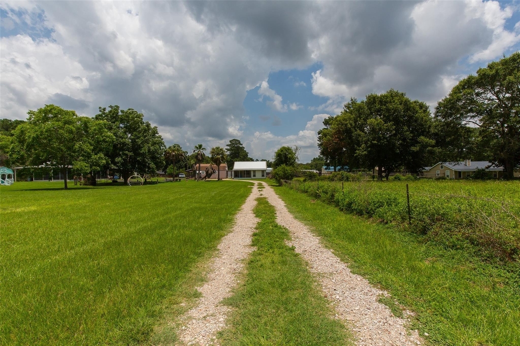 27014 Fm 2978 - Photo 1