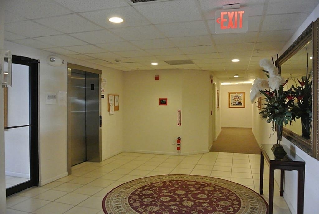6655 W Sam Houston Parkway - Photo 15