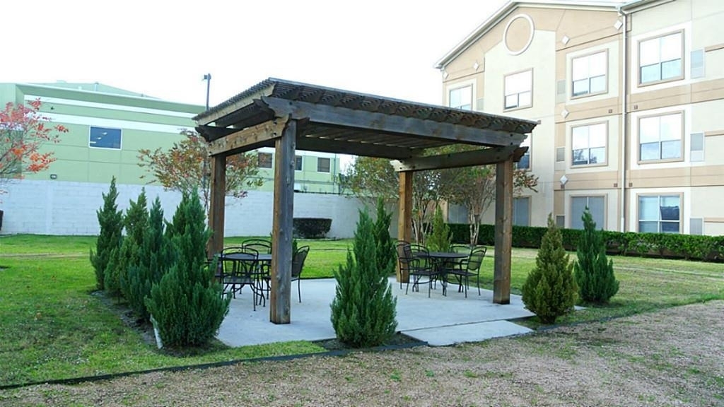 6655 W Sam Houston Parkway - Photo 13