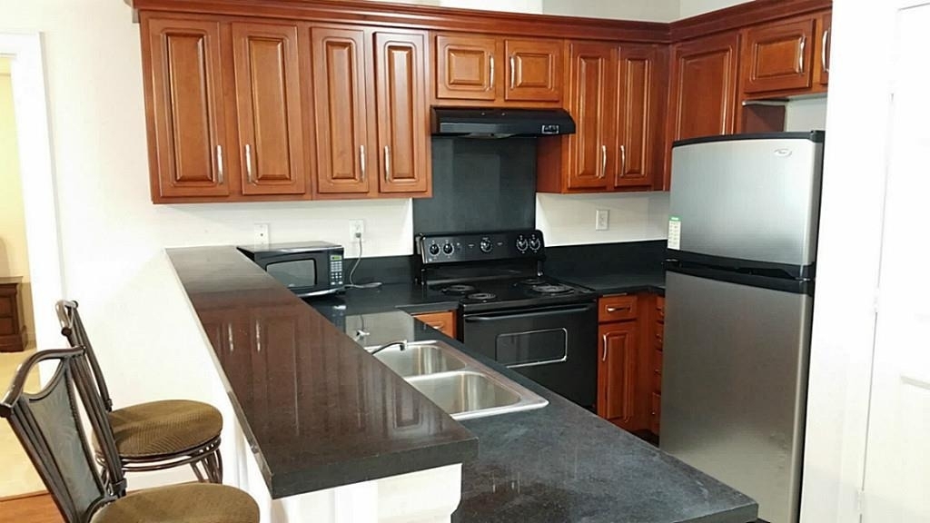 6655 W Sam Houston Parkway - Photo 4