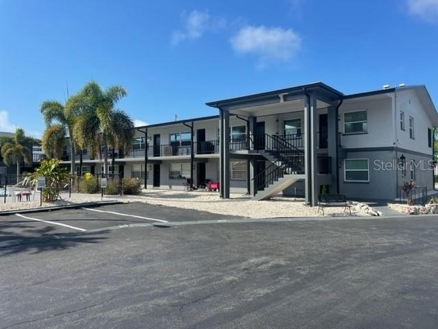 675 Indian Rocks Road N - Photo 4