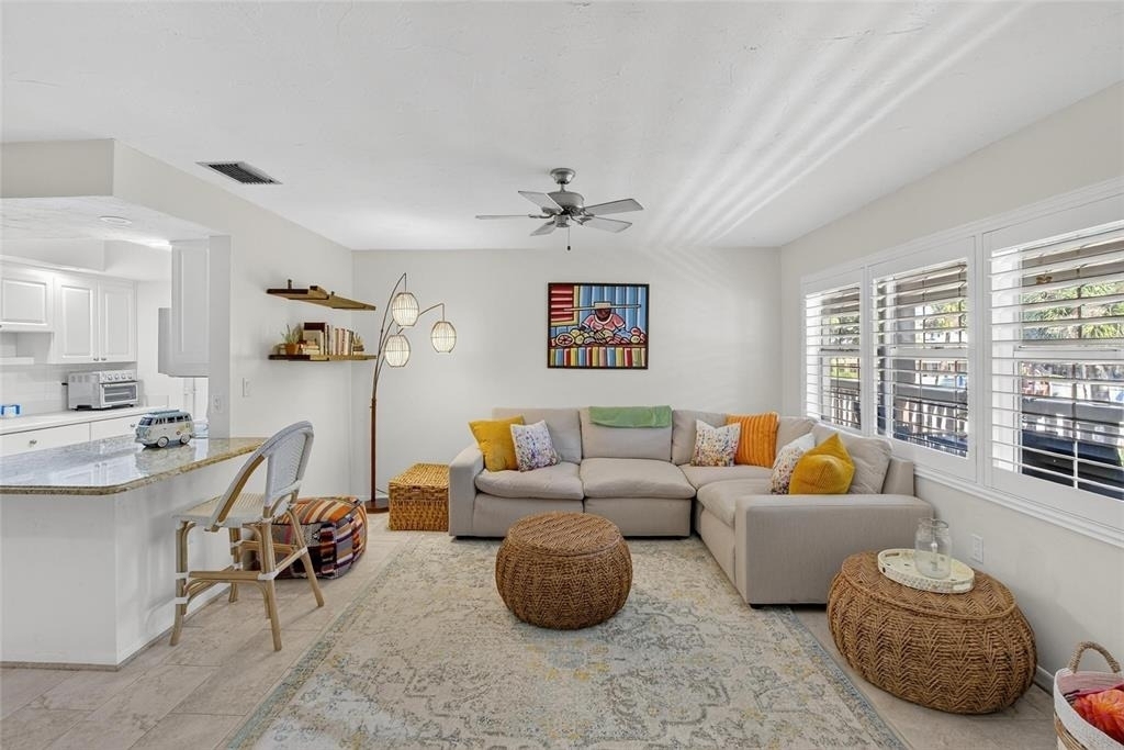 650 Pinellas Point Drive S - Photo 2