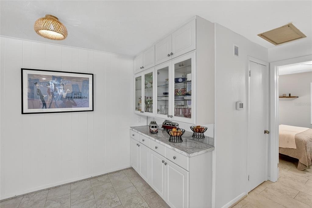 650 Pinellas Point Drive S - Photo 10
